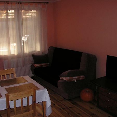 Winnica Na Lesnej Polanie Zabor Buitenkant foto